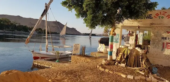 Асуан: Taharka Nubian House