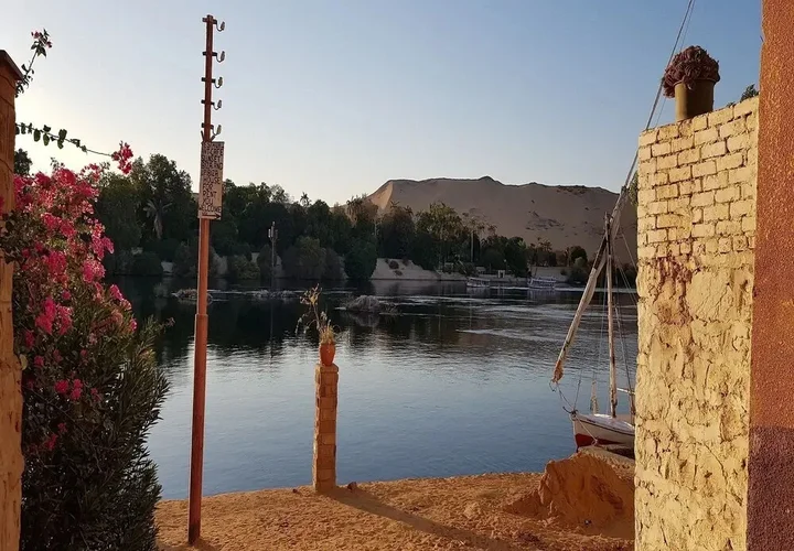 Асуан: Taharka Nubian House