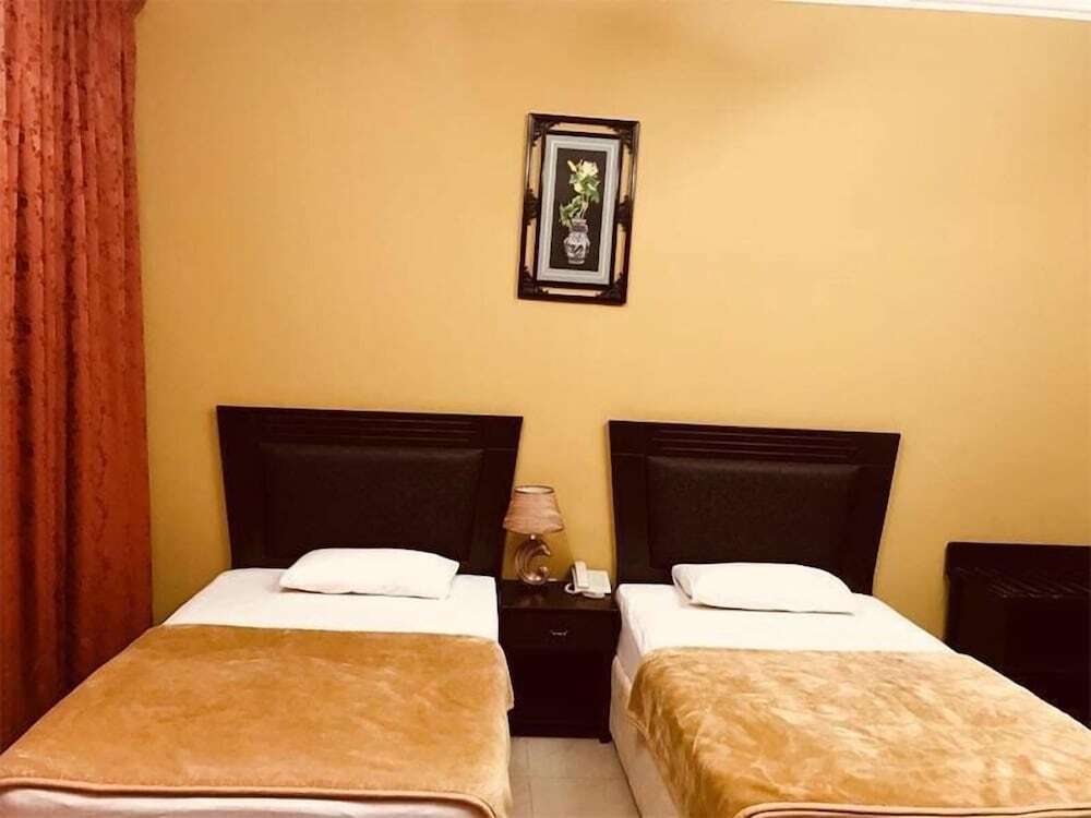 Шарджа: Amwaj Hotel Suites