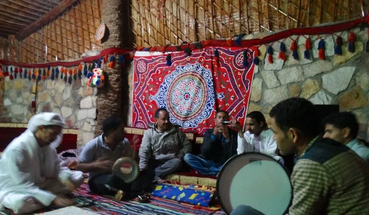 Аль-Бавити: Bedouin Castle Hotel & Safari