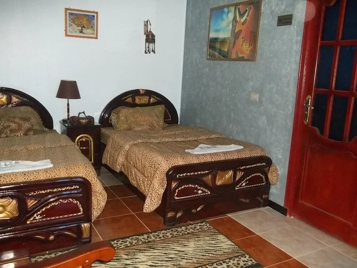 Аль-Бавити: Bedouin Castle Hotel & Safari