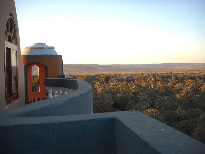 Аль-Бавити: Bedouin Castle Hotel & Safari