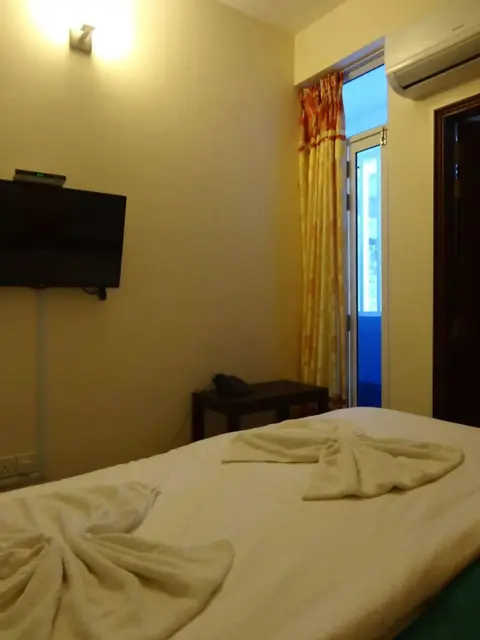 Северный атолл Мале: Piculet Royal Beach