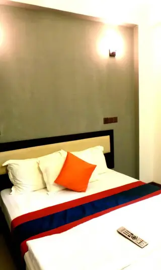 Северный атолл Мале: Piculet Royal Beach