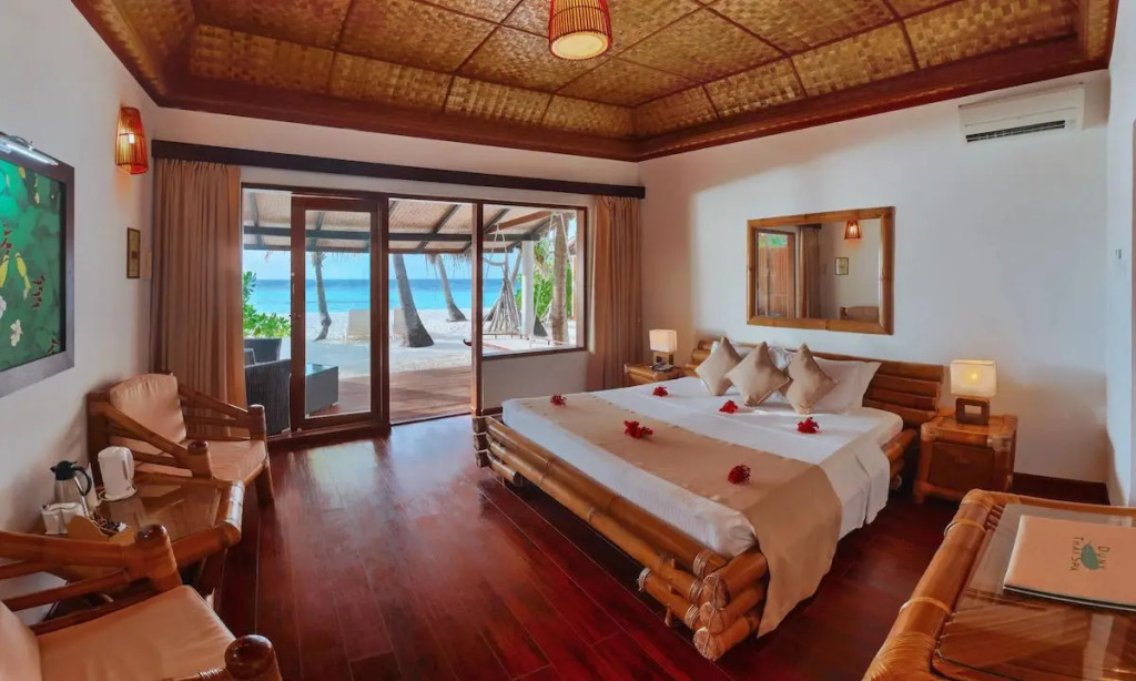 Angaga Island Resort & Spa — фото 2