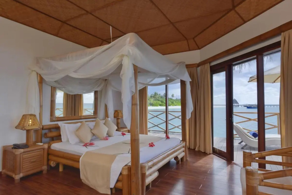 Angaga Island Resort & Spa — фото 3