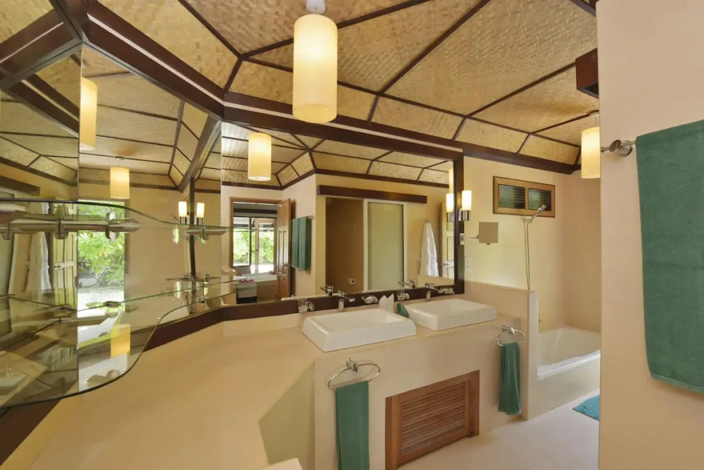Атолл Алиф-Дхаалу: Angaga Island Resort & Spa