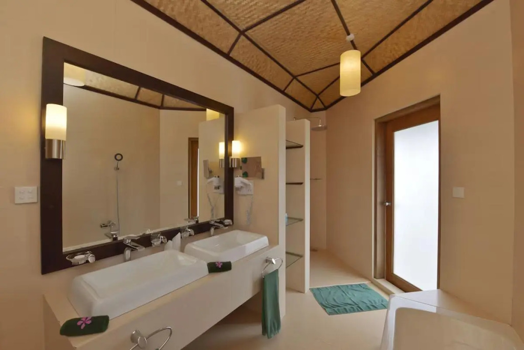 Атолл Алиф-Дхаалу: Angaga Island Resort & Spa