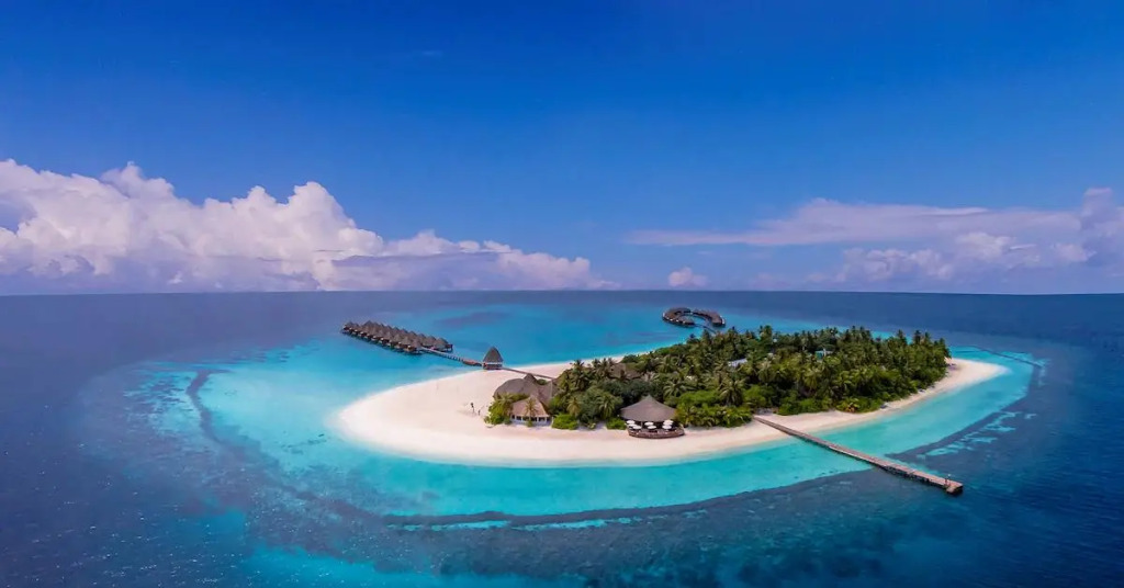 Атолл Алиф-Дхаалу: Angaga Island Resort & Spa