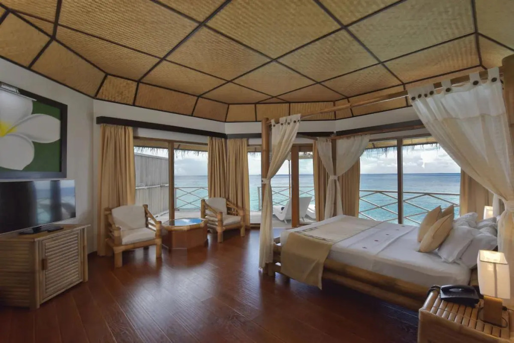 Атолл Алиф-Дхаалу: Angaga Island Resort & Spa