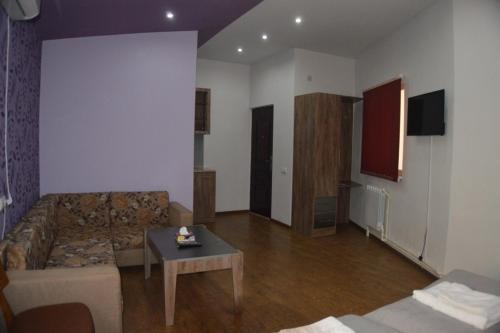 Ереван: Le Petit Hotel