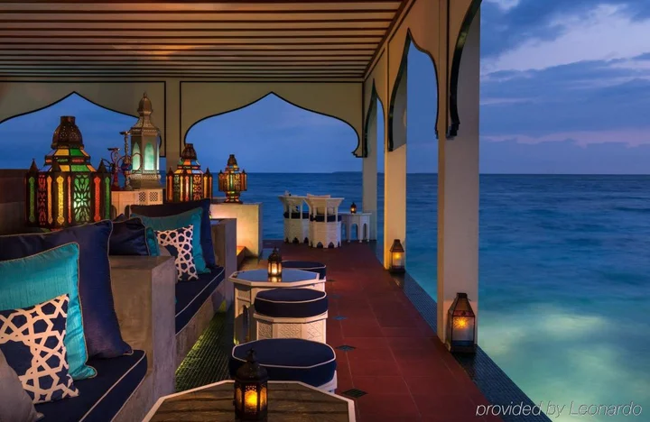 Атолл Баа: Four Seasons Resort Maldives at Landaa Giraavaru