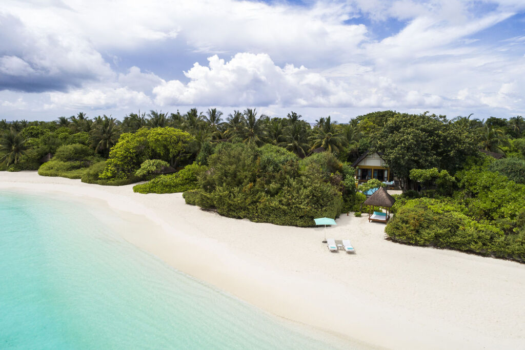 Атолл Баа: Four Seasons Resort  Maldives at Landaa Giraavaru