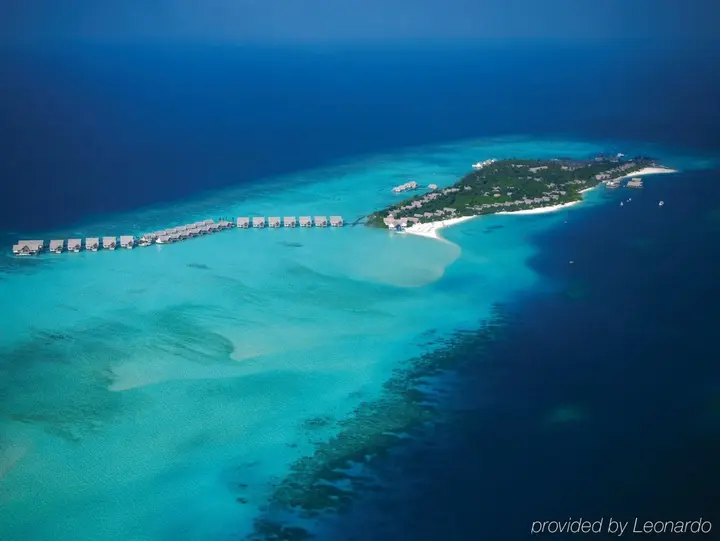 Атолл Баа: Four Seasons Resort Maldives at Landaa Giraavaru