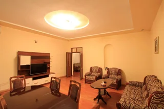 Ереван: FlatsInYerevan - Apartments on Tpagrichner Street
