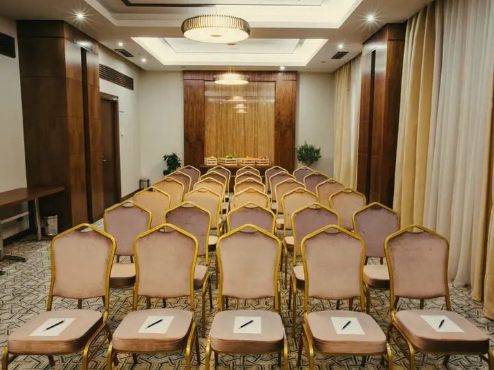 Ереван: Radisson Blu Hotel, Yerevan