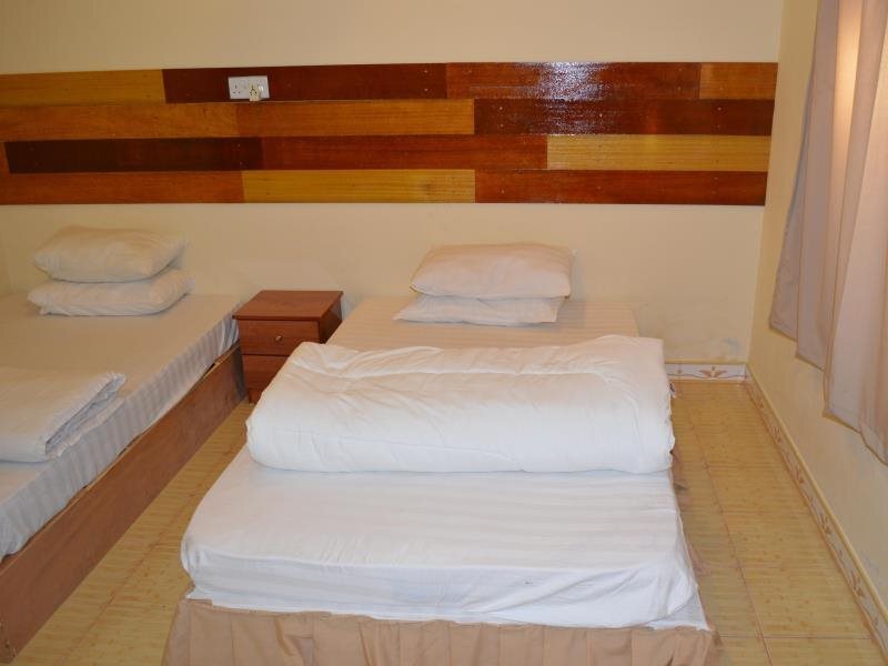 Атолл Алиф-Дхаалу: Maaz Inn Fenfushi