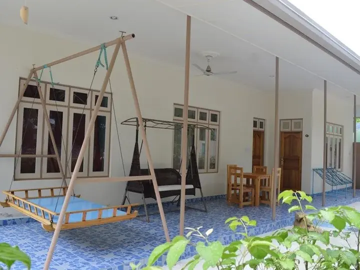 Атолл Алиф-Дхаалу: Maaz Inn Fenfushi