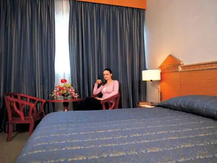 Дубай: Coral Oriental Dubai
