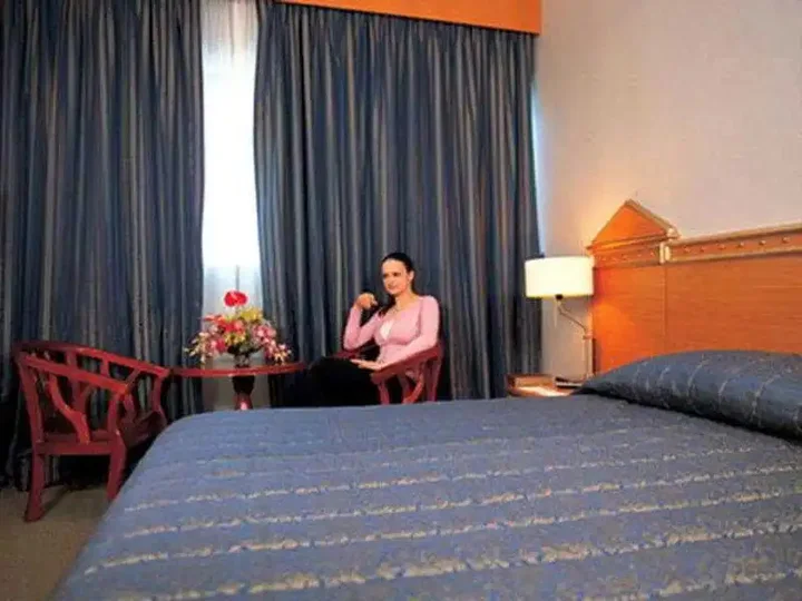 Дубай: Coral Oriental Dubai