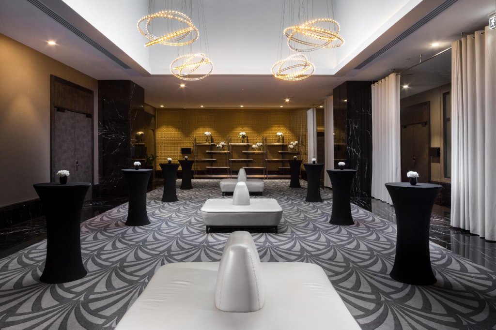 Минск: Отель DoubleTree by Hilton Minsk