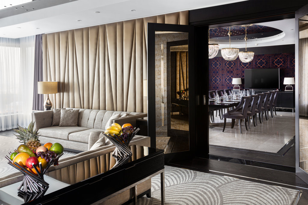 Минск: Отель DoubleTree by Hilton Minsk
