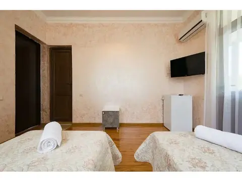 Батуми: Sunny Hotel Batumi