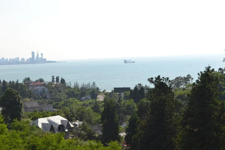 Батуми: Sunny Hotel Batumi