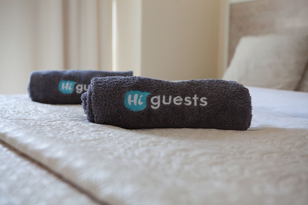 Дубай: HiGuests Vacation Homes - Al Majara 2