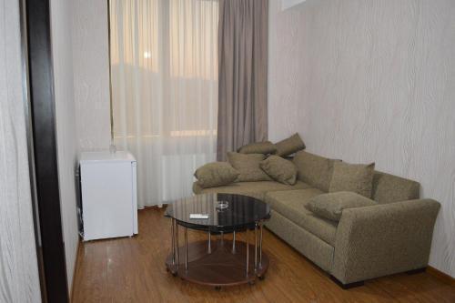 Зестафони: Hotel Parnavazi