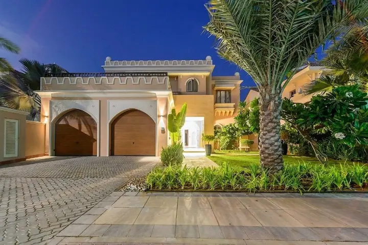 Дубай: Villa Sunset Beach Palm Jumeirah