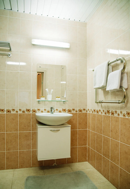 Островец: Sun Hotel