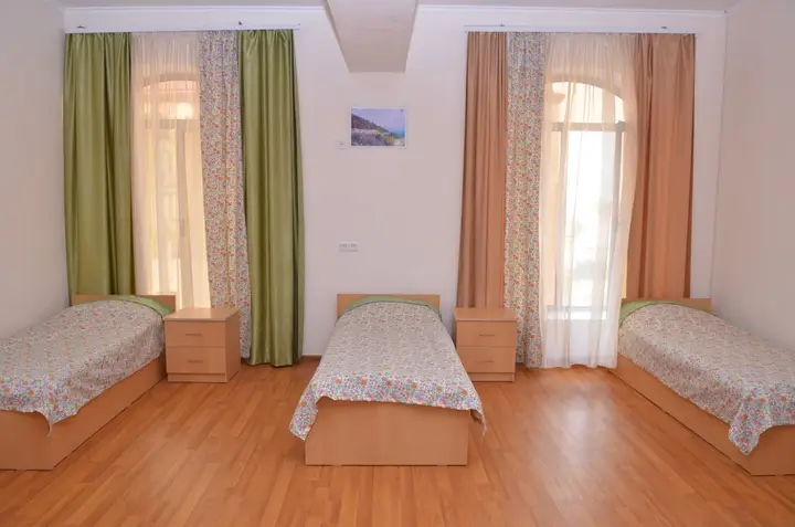 carousel image 3