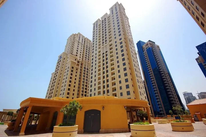 Дубай: Kennedy Towers - Amwaj 4
