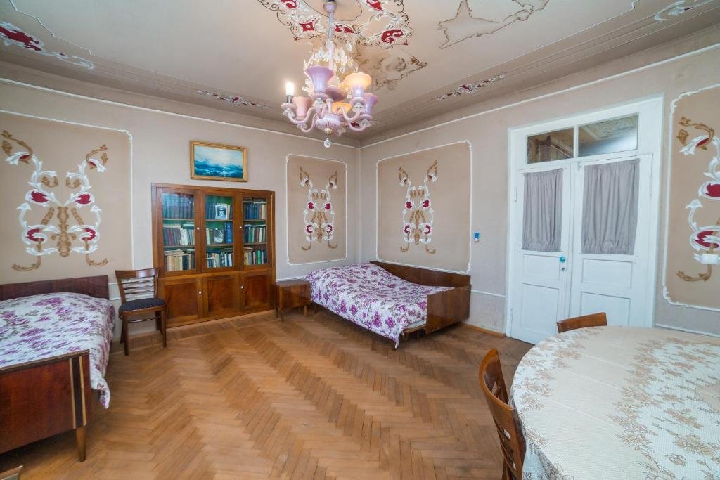 Гори: Nukri Guest House