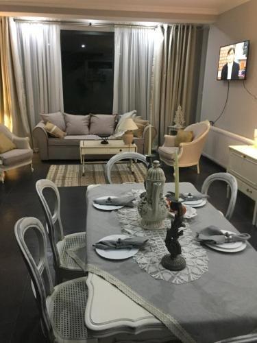 Бакуриани: Bakuriani Hotel
