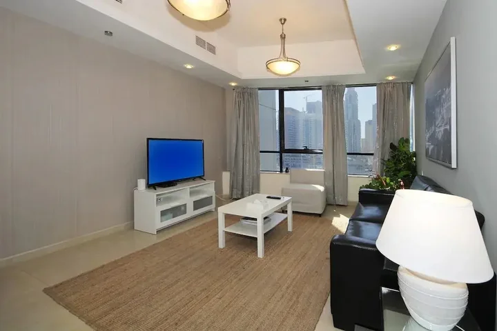 Дубай: Signature Holiday Home - Al Waleed JLT