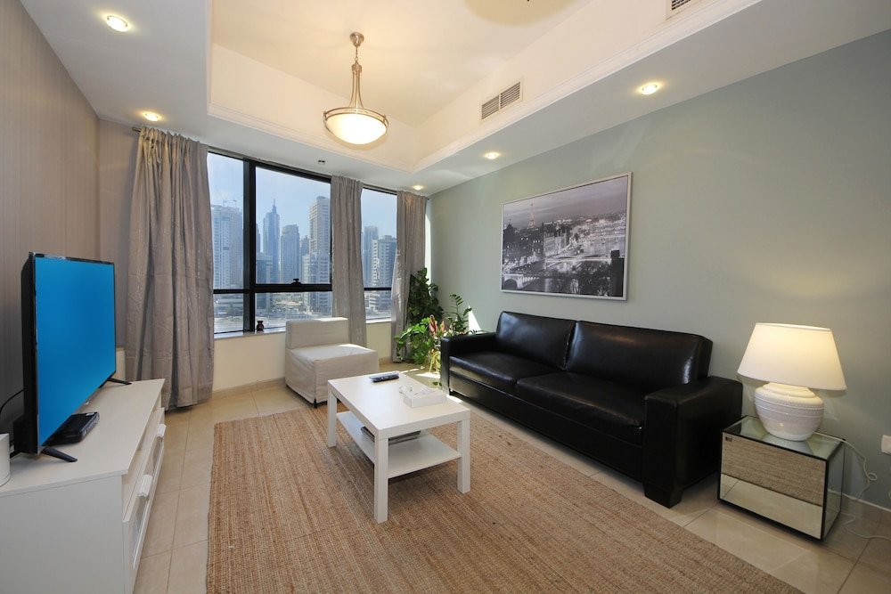 Дубай: Signature Holiday Home - Al Waleed JLT
