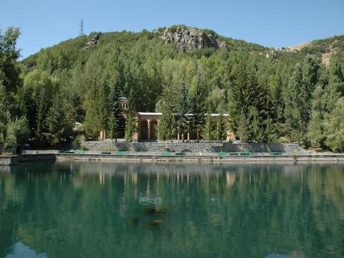 Джермук: Jermuk Ashkhar Sanatorium