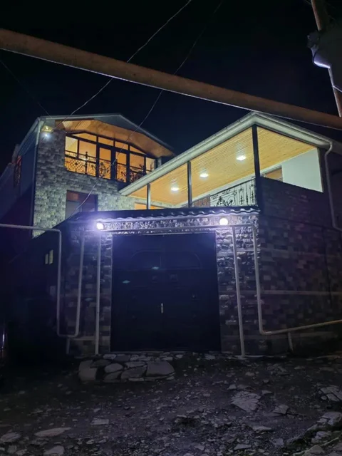 Аракит: Evim Otel