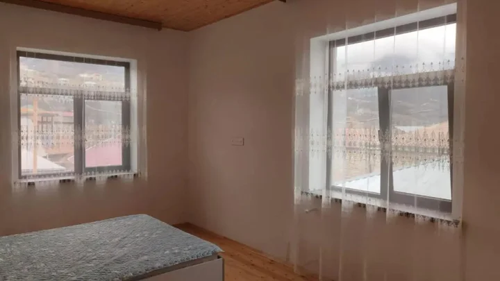 Аракит: Evim Otel