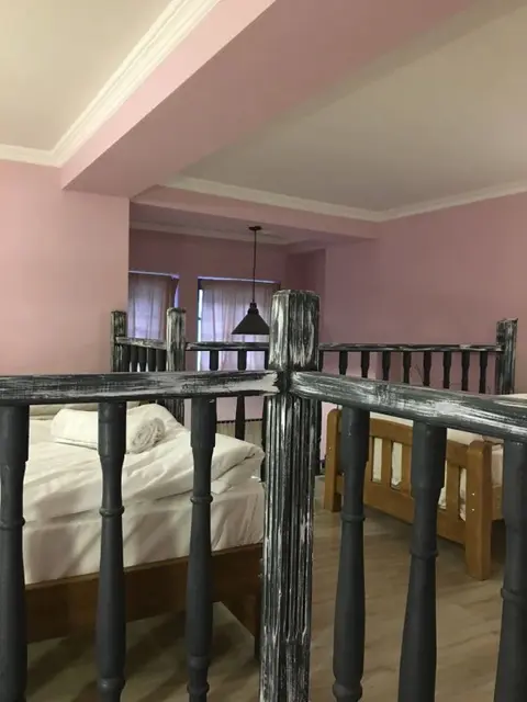 Тбилиси: Check Point Hostel