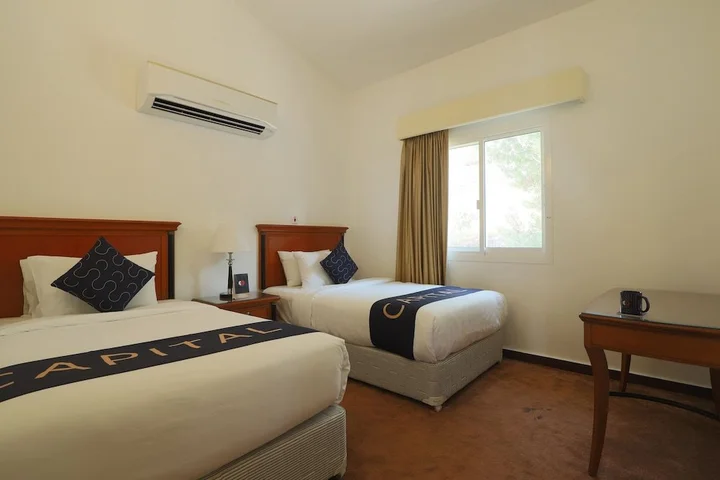 Дибба: Capital O 224 Holiday Beach Resort