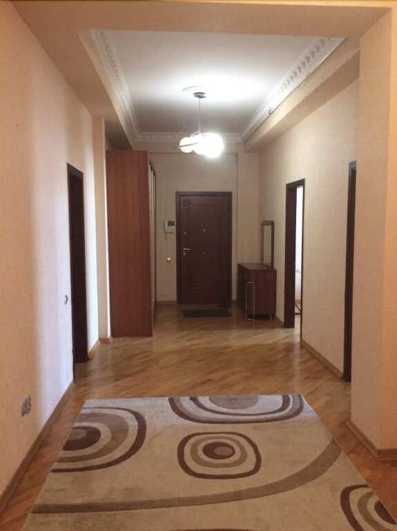 Баку: Sahil Plaza Apartments