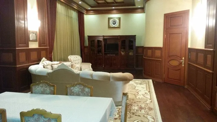 Баку: Sahil Plaza Apartments