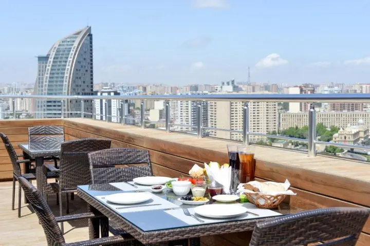 Баку: Terrace Hotel