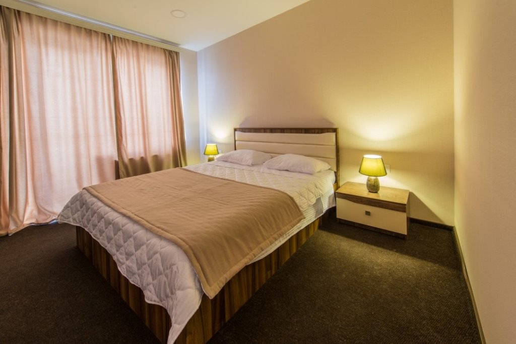 Баку: Terrace Hotel