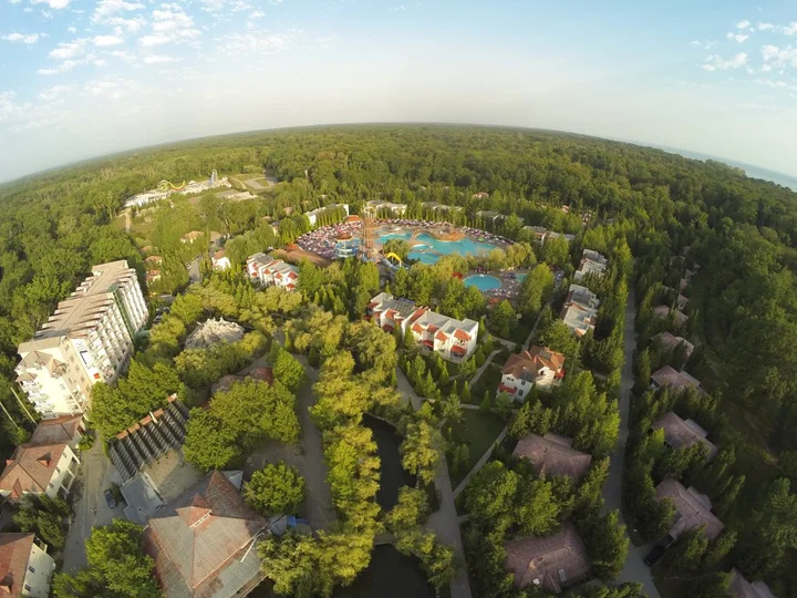 Худат: Отель Atlant Holiday Village