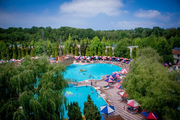 Худат: Отель Atlant Holiday Village
