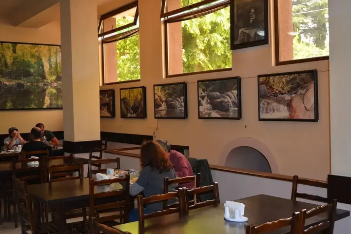 carousel image 1